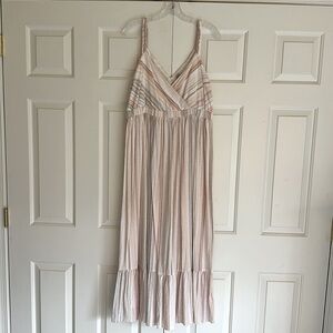Loft Beach Maxi Dress 🐚